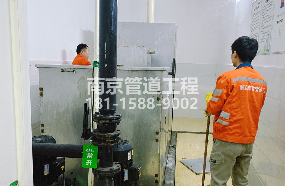 302尧新村隔油设备清洗