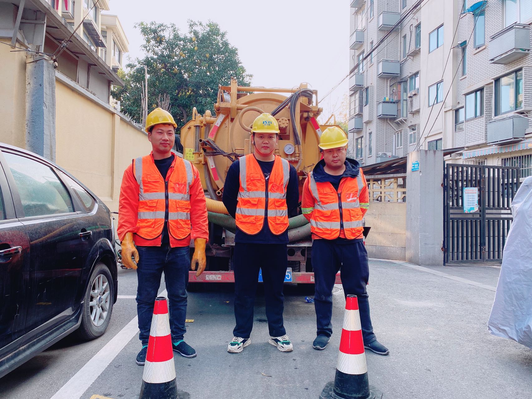 尧新村南京某小区管道清淤检测施工
